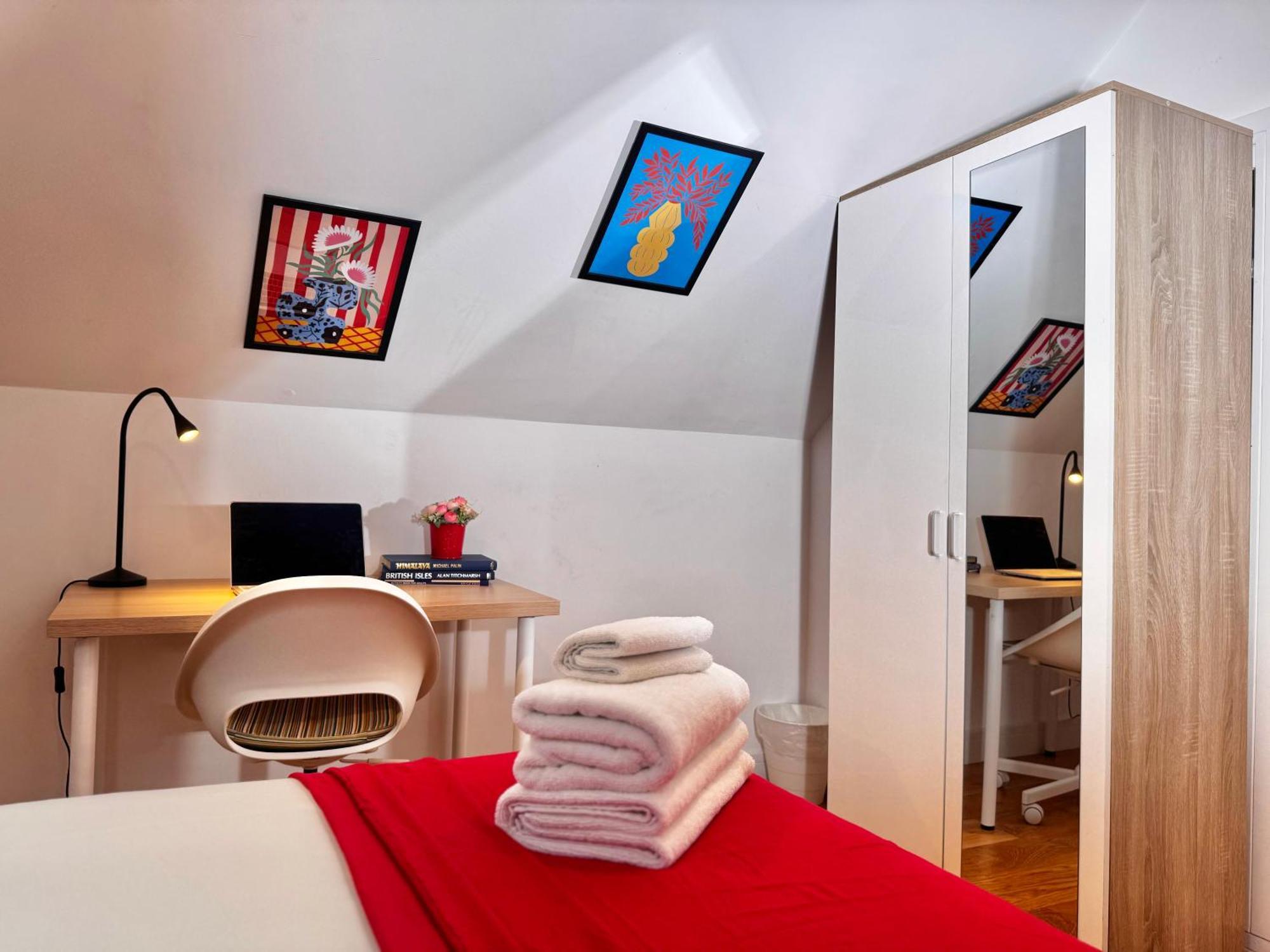 En-Suites With Free Parking 30Min To Central ロンドン エクステリア 写真