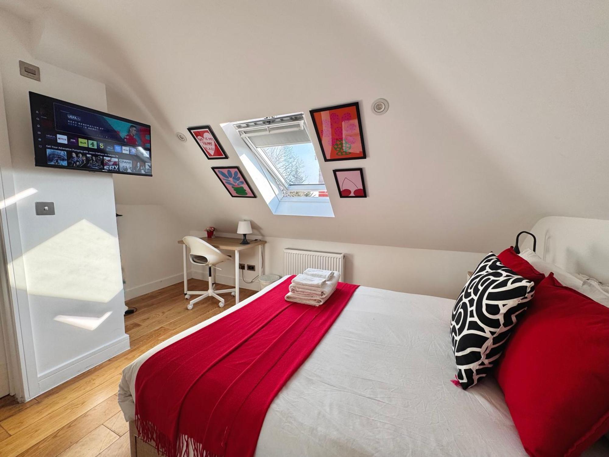 En-Suites With Free Parking 30Min To Central ロンドン エクステリア 写真